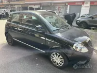 Usata Lancia Ypsilon 69 CV (50 kW) 2011 Nero Utilitaria