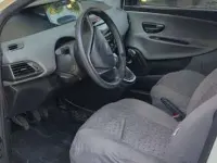 Usata Lancia Ypsilon 69 CV (50 kW) 2015 Bianco Utilitaria