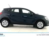 Usata Renault Captur Life 101 CV (74 kW) 2020 Blu marine SUV
