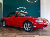 Usata Mazda MX5 140 CV (102 kW) 1998 Cabrio