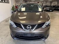 Usata Nissan Qashqai Acenta 130 CV (95 kW) 2017 Marrone SUV