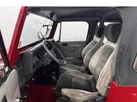 Occasion Jeep Wrangler 118 ch (86 kW) 1989 Rouge SUV
