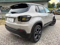 Usata Jeep Avenger Summit 101 CV (74 kW) 2025 Beige SUV
