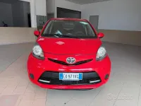 Usata Toyota Aygo Cool 69 CV (50 kW) 2015 Rosso Utilitaria