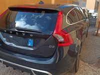 Usata Volvo V60 R-Design 136 CV (100 kW) 2012 Nero Station wagon
