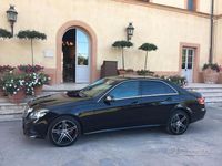 Käytetty Mercedes E200 136 HP (100 kW) 2014 Musta Sedan