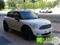 Usata Mini Cooper D Countryman 111 CV (81 kW) 2016 Bianco SUV