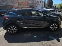 Usata Renault Captur 101 CV (74 kW) 2023 Nero SUV