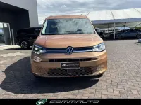Usata VW Caddy Style 122 CV (89 kW) 2024 Bronzo Monovolume
