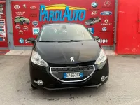 Usata Peugeot 208 Allure 82 CV (60 kW) 2013 Nero Utilitaria