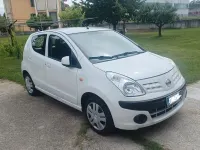 Usata Nissan Pixo 68 CV (50 kW) 2010 Bianco Utilitaria