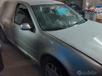 Usata VW Golf IV 101 CV (74 kW) 2002 Grigio