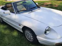 Usata Alfa Romeo Spider 122 CV (89 kW) 1992 Bianco Cabrio