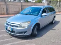 Usata Opel Astra 105 CV (77 kW) 2006 Grigio Station wagon