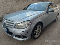 usata Mercedes C180 classecv 120 anno 2013