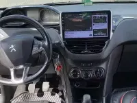 Usata Peugeot 2008 102 CV (75 kW) 2019 Grigio SUV