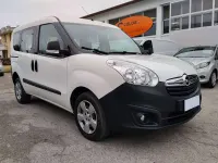 Usata Opel Combo 90 CV (66 kW) 2016 Bianco Monovolume