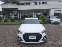 Usata Audi A3 S-Line 150 CV (110 kW) 2024 Bianco Berlina