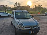 Usata Renault Kangoo 75 CV (55 kW) 2005 Grigio Monovolume