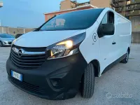 Usata Opel Vivaro 125 CV (91 kW) 2018 Bianco Monovolume