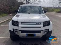 Usata Land Rover Defender SE Dynamic 200 CV (147 kW) 2023 Bianco SUV