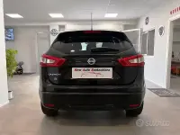 Usata Nissan Qashqai 360º 131 CV (96 kW) 2015 Nero SUV