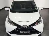 Usata Toyota Aygo X-wave 69 CV (50 kW) 2017 Bianco Utilitaria