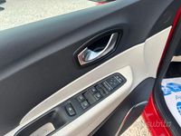 Usata Renault Captur Intens 110 CV (80 kW) 2017 Rosso SUV