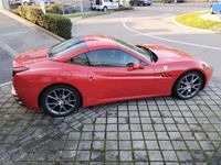 Usata Ferrari California 489 CV (359 kW) 2012 Rosso Cabrio