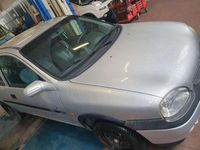 Usata Opel Corsa S 65 CV (47 kW) 1998 Utilitaria