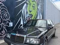 Usata Mercedes 190 Style 122 CV (89 kW) 1989 Nero Berlina