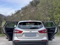 Usata Nissan Qashqai 160 CV (117 kW) 2019 Grigio SUV