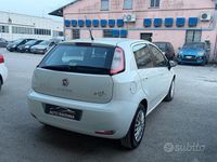 Usata Fiat Punto 75 CV (55 kW) 2014 Bianco Utilitaria