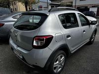 Usata Dacia Sandero Prestige 90 CV (66 kW) 2013 Argento SUV