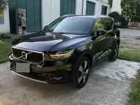 Usata Volvo XC40 Momentum 150 CV (110 kW) 2021 Nero SUV