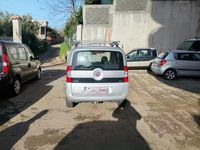 Usata Fiat Qubo Trekking 75 CV (55 kW) 2012 Argento Monovolume