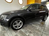 Usata Audi Q5 143 CV (105 kW) 2010 Grigio SUV