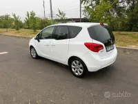 Usata Opel Meriva 95 CV (69 kW) 2012 Bianco Monovolume
