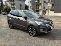 Usata Ford Kuga Business Edition 120 CV (88 kW) 2019 Grigio SUV