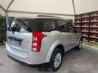 usata Mahindra XUV500 4x4 7 POSTI