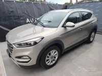 Usata Hyundai Tucson Xpossible 116 CV (85 kW) 2016 Grigio perla SUV