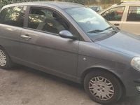 Usata Lancia Ypsilon 60 CV (44 kW) 2005 Grigio Utilitaria