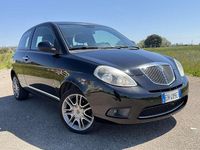 Usata Lancia Ypsilon 75 CV (55 kW) 2011 Nero Utilitaria