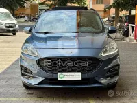 Usata Ford Kuga ST-Line 152 CV (111 kW) 2022 Blu SUV