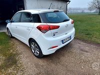 Usata Hyundai i20 Style 75 CV (55 kW) 2015 Bianco Utilitaria