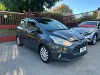 Usata Ford B-MAX 100 CV (73 kW) 2013 Grigio Monovolume