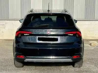 Usata Fiat Tipo Cross 131 CV (96 kW) 2022 Nero Station wagon