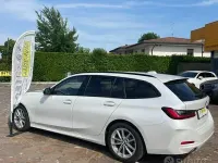 Usata BMW 318 Advantage 150 CV (110 kW) 2022 Bianco Station wagon