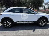 Usata Opel Mokka Elegance 131 CV (96 kW) 2022 Bianco SUV