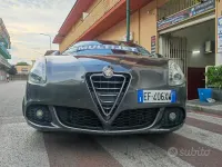 Usata Alfa Romeo Giulietta Progression 105 CV (77 kW) 2011 Grigio Utilitaria